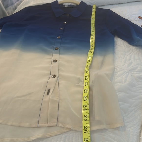 VOLCOM Semi-Sheer Blouse / NWOT - Picture 9 of 9